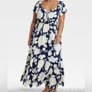 Ava & Viv Navy and Cream Floral Maxi Dress with Scoop Neck Rayon